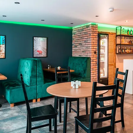 Aparthotel Centrum Szkoleniowo-konferencyjne 2*